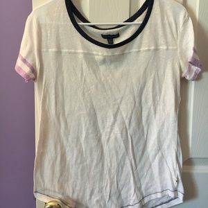 loose fit, short sleeved top